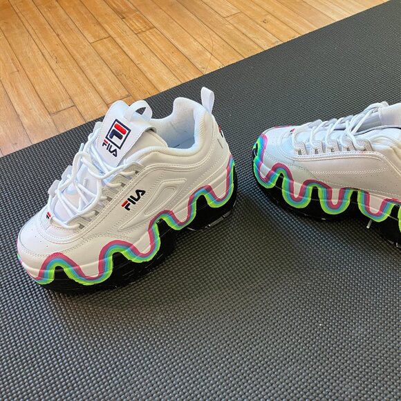 US 8 Fila Disruptor Platform - Picture 3 of 5